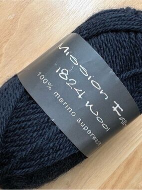 Mission Falls 1824 Wool Yarn - Black Merino Superwash